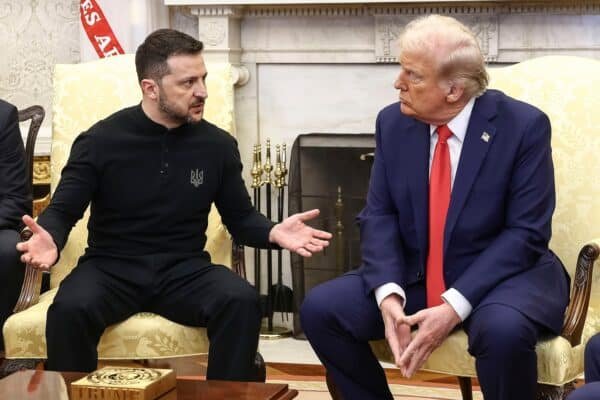Trump et Zelenskyy Key Farways: la réunion du bureau ovale explose dans un match de cris