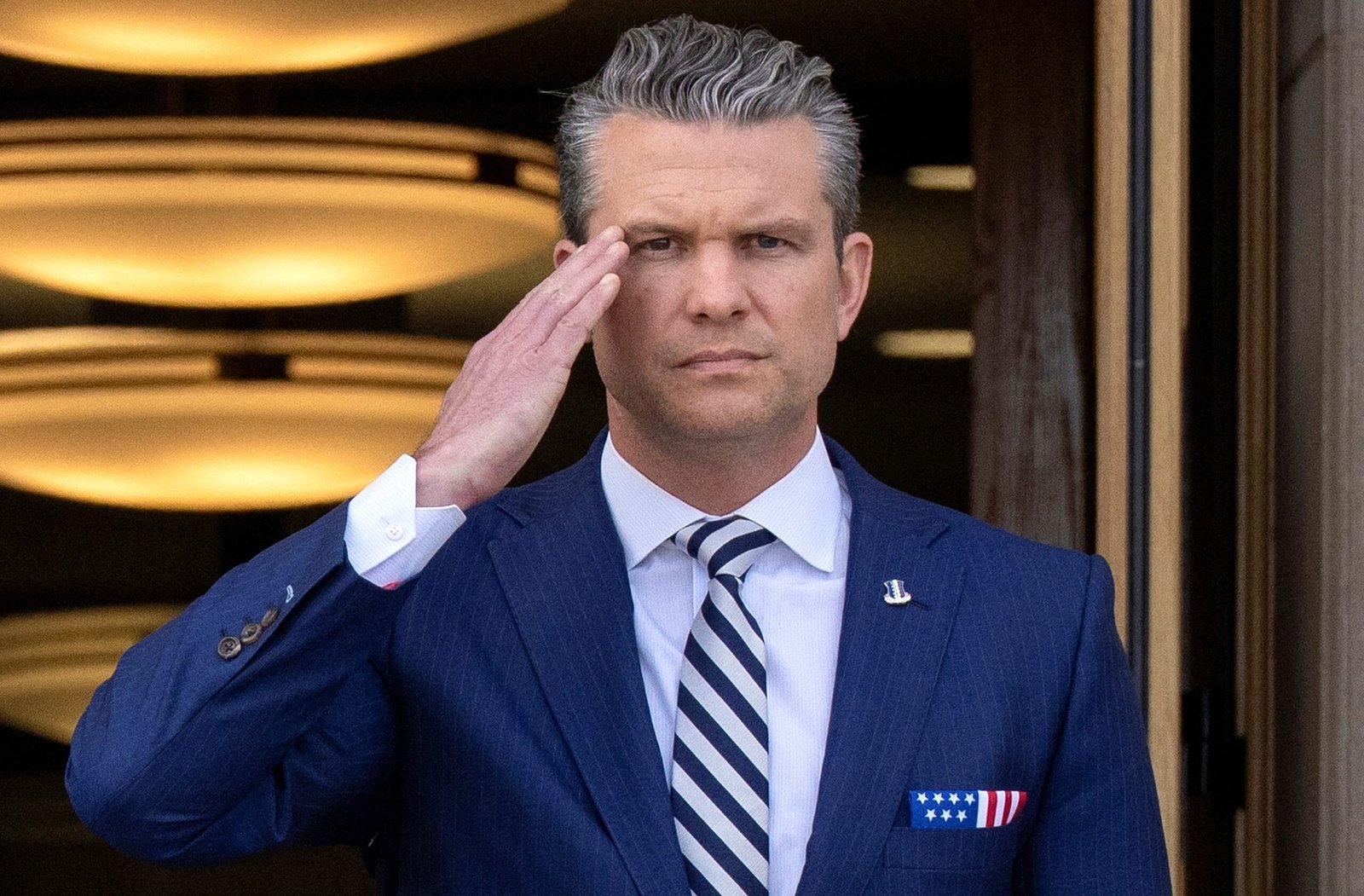 Le 2e chat signal révèle la messagerie Hegseth sur les frappes du Yémen avec les membres de la famille: sources