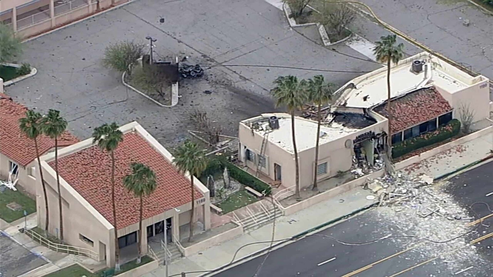 1 mort, au moins 5 blessés dans l'explosion à l'extérieur de la fertilité clinique à Palm Springs
